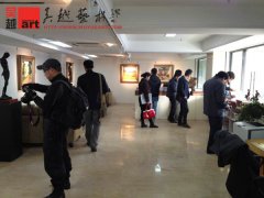 杨校长带领全国进修教师参观秦大虎个展